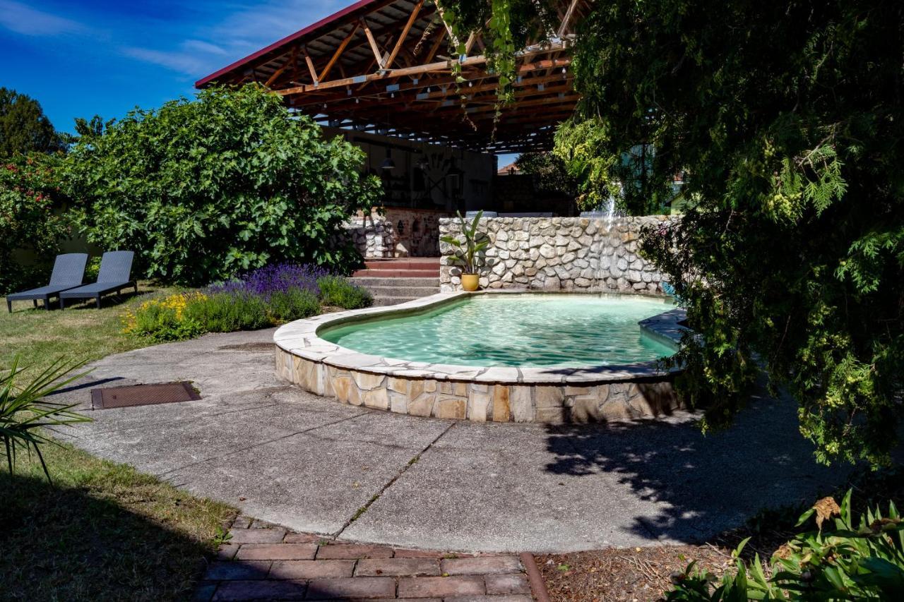 Apartmany Gulliver Mikulov Exterior photo