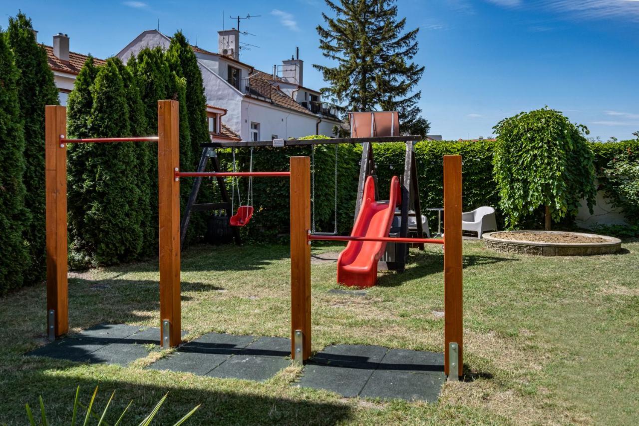 Apartmany Gulliver Mikulov Exterior photo